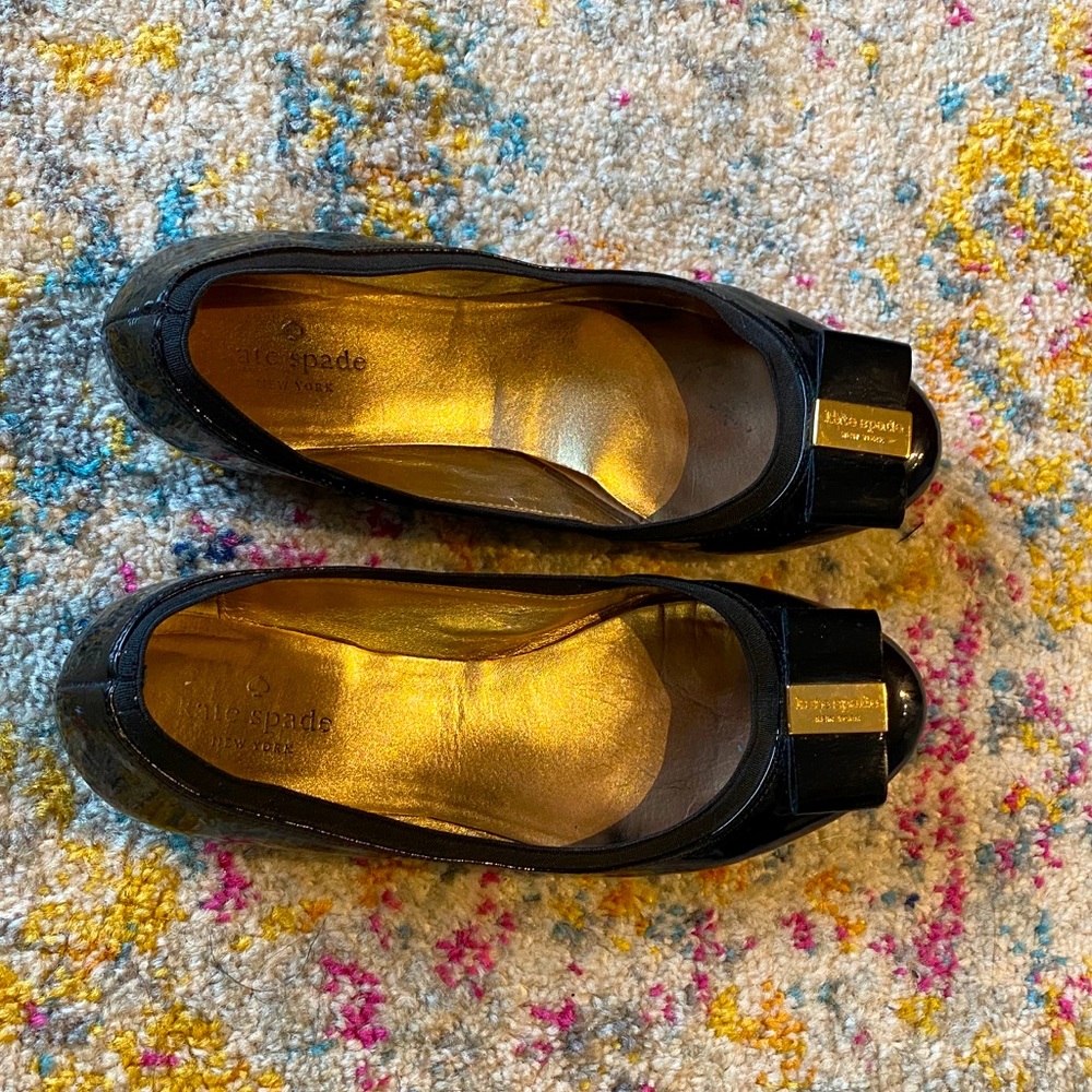 Kate Spade black patent leather flats 8.5